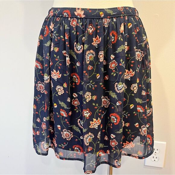 Hollister Pull On Navy Floral Print Short Skirt Size Small - Picture 1 of 6